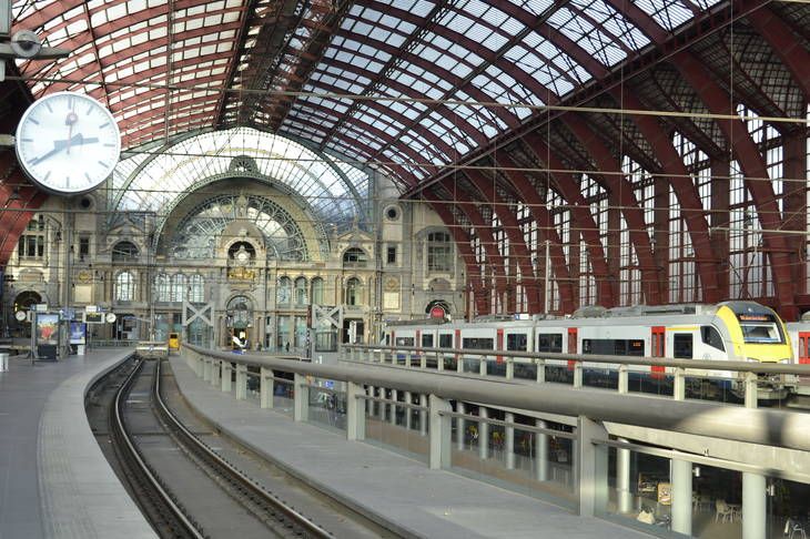Antwerpen-Centraal railway station, Antwerp, Belgium, 1895–1905 A.D., by Louis Delacenserie